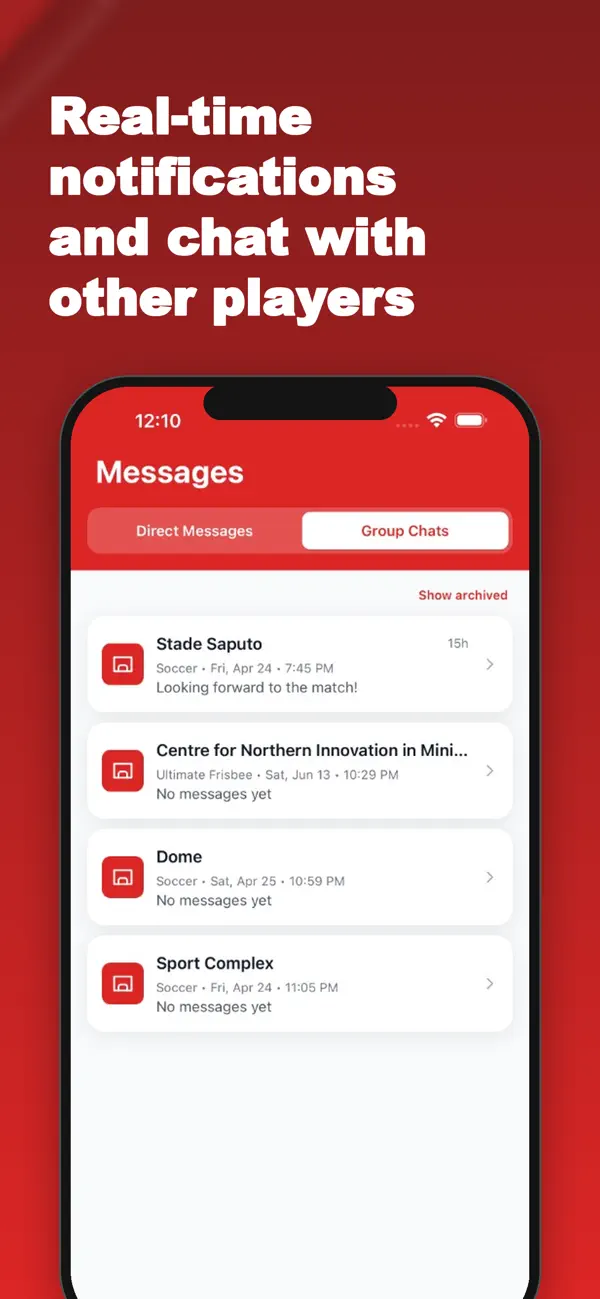Aperçu SportsDock en anglais montrant les conversations de groupe liées aux matchs.